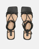 JHULLY - sandales plates en éco-cuir noir avec lacets