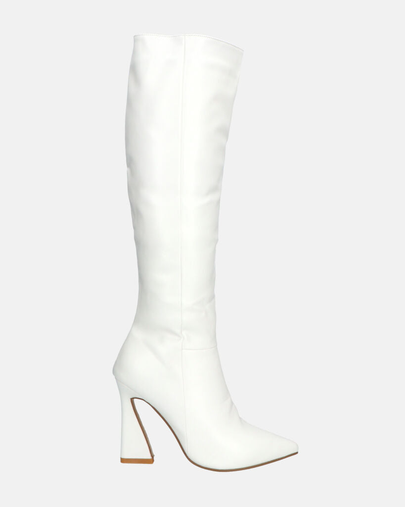 KELLY - botte haute blanche à zip latéral